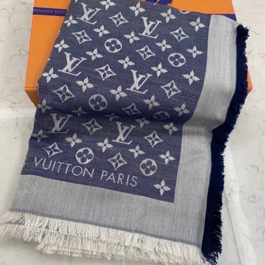 LV M71376 Monogram Denim 披肩-0