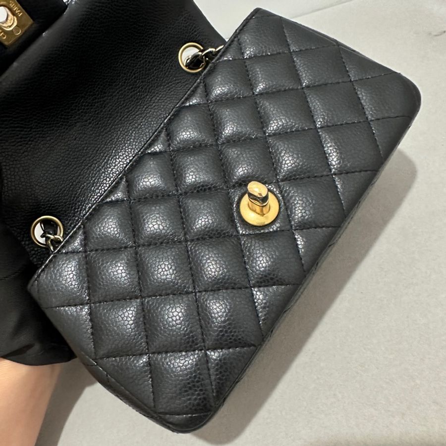 Chanel Caviar 20cm 金扣-9