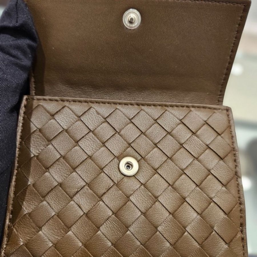 Bottega Veneta 382576 小羊皮釦式短夾/錢包 - 摩卡棕色，附零錢袋【促銷品】-7