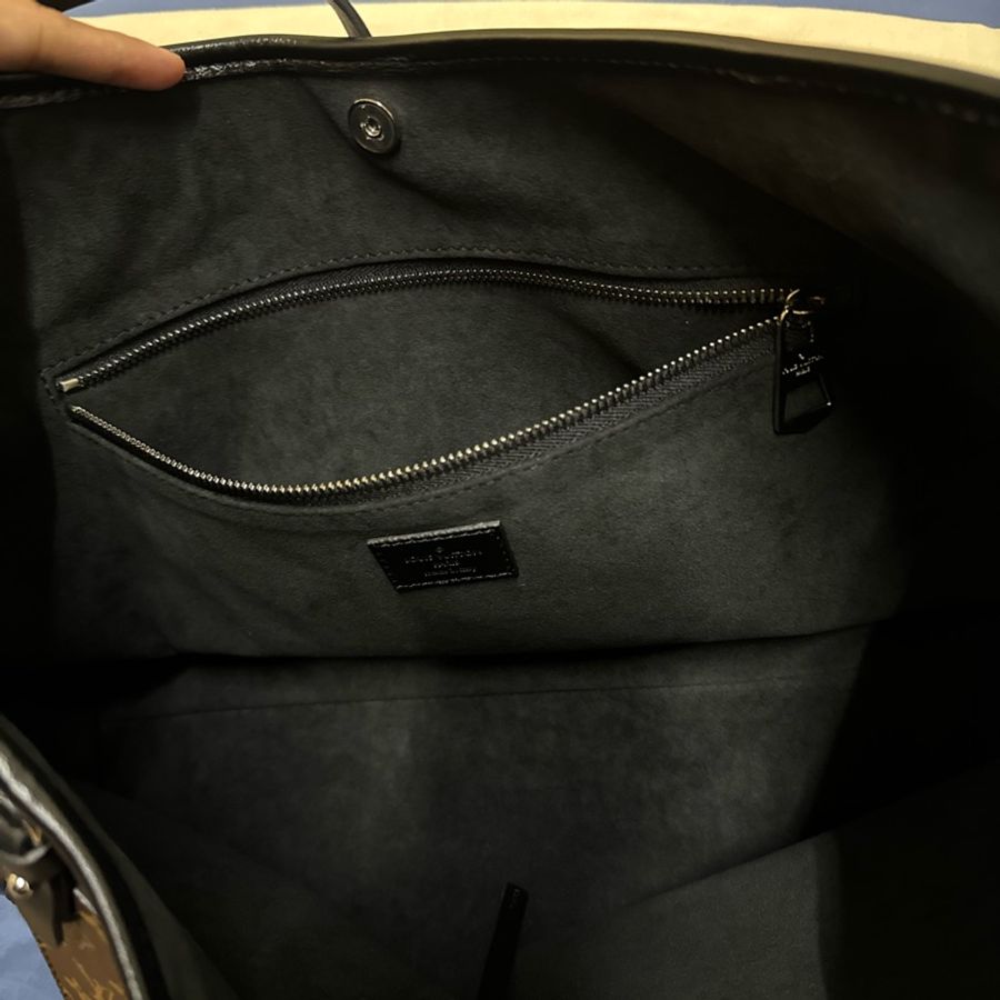 LV 黑武士 男女通用 M25143 CarryAll Dark MM-10