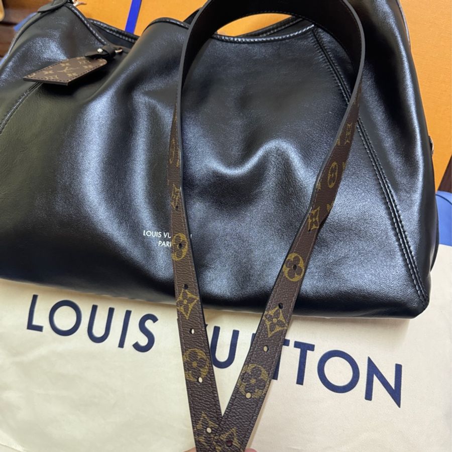 LV 黑武士 男女通用 M25143 CarryAll Dark MM-13
