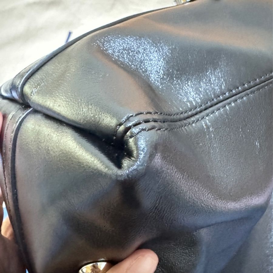 LV 黑武士 男女通用 M25143 CarryAll Dark MM-17