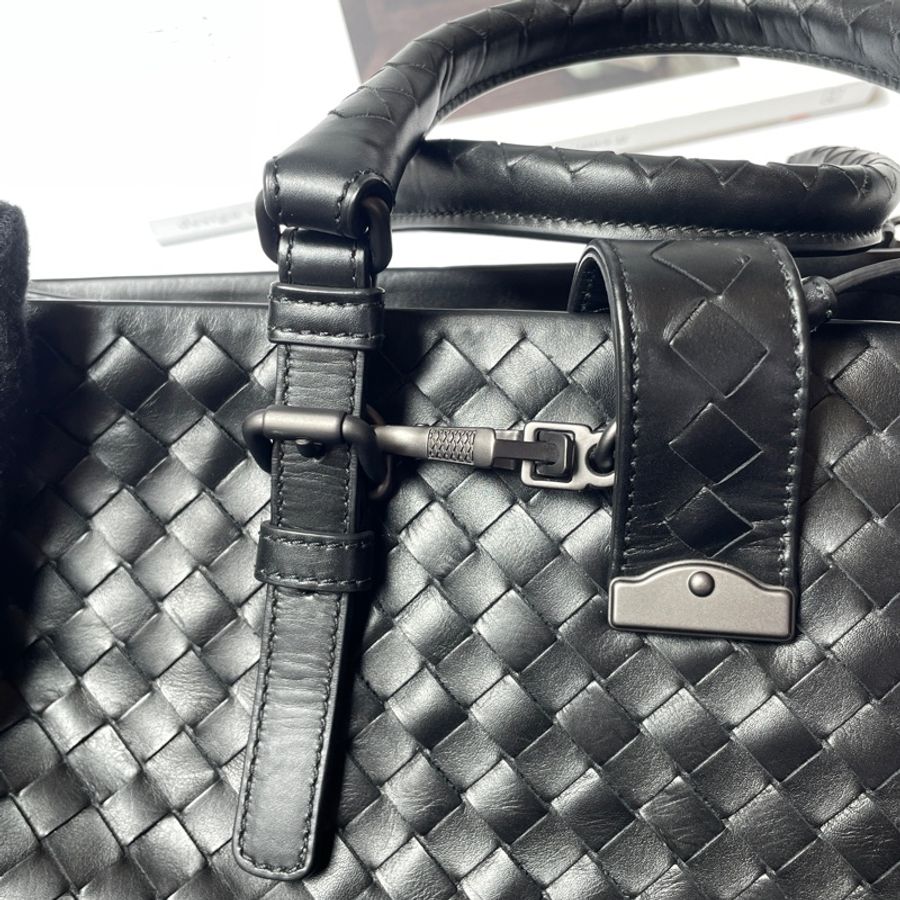Bottega Veneta Roma黑皮編織包-5