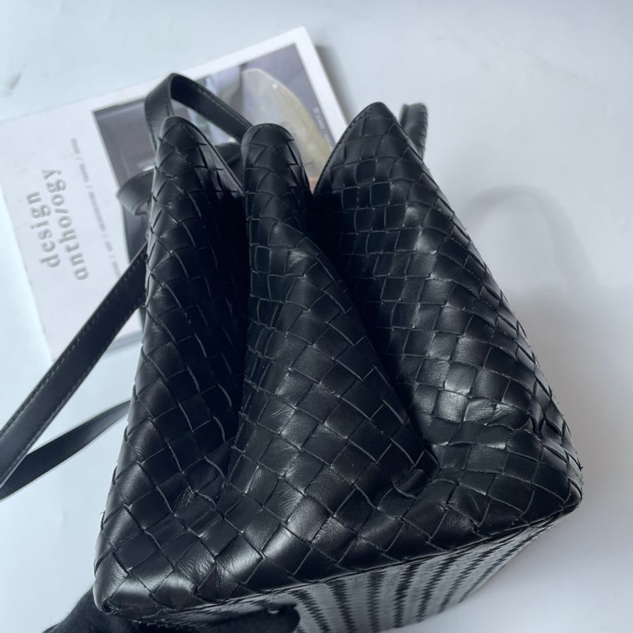 Bottega Veneta Roma黑皮編織包-8