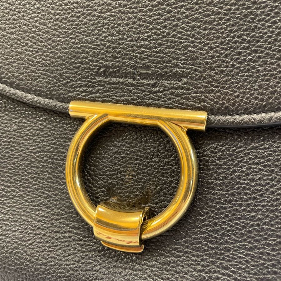 Ferragamo Margot 通勤 手袋 OL 女包 黑金 牛皮 手提 肩背-13