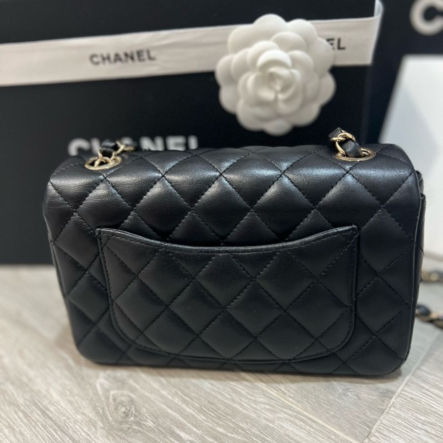 Chanel香奈兒cf20黑色小羊皮淡金扣-3