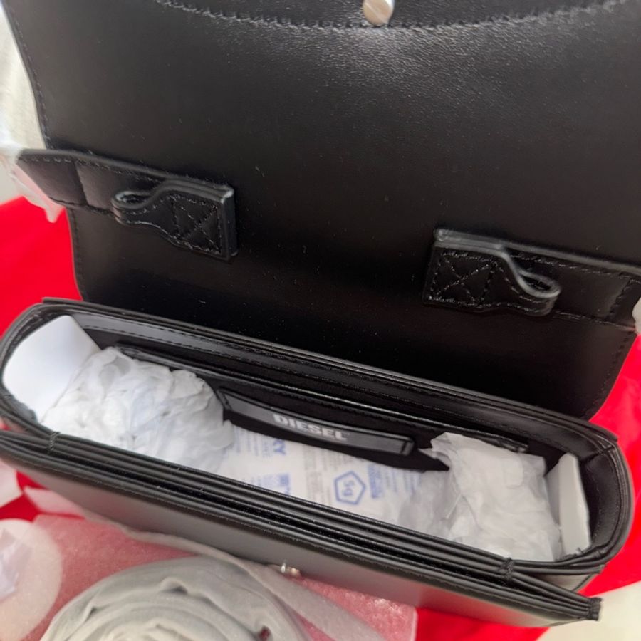 全新 Diesel 1DR shoulder bag 黑色 肩背包-10