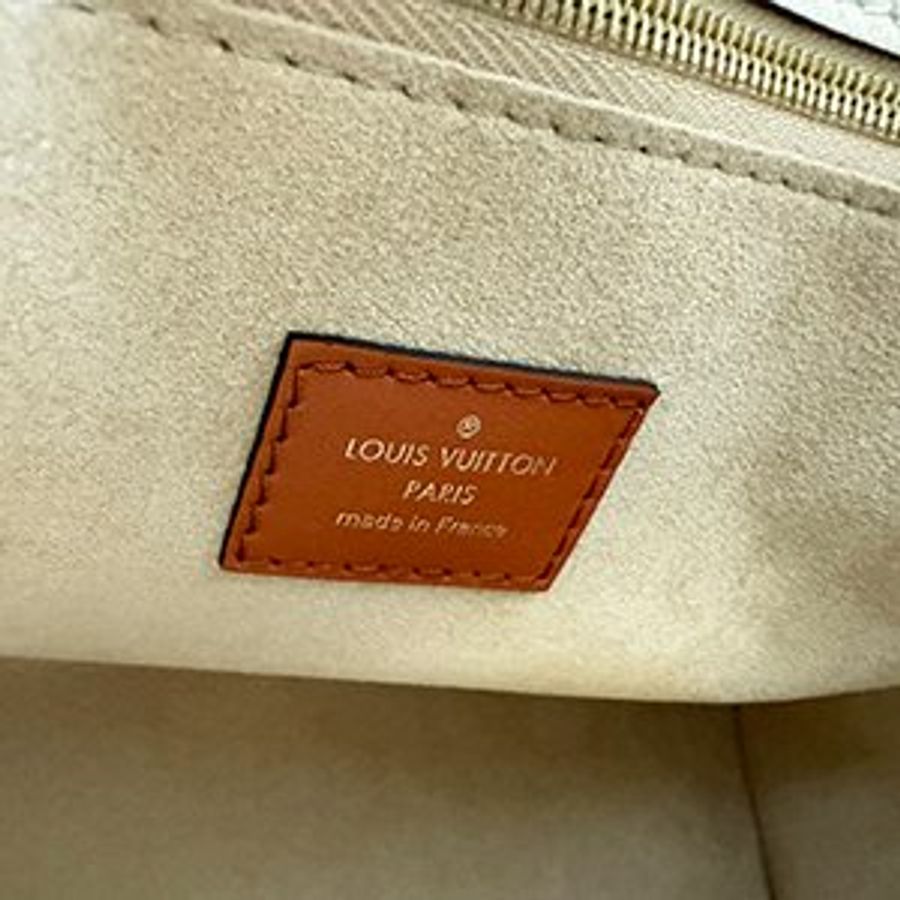 LV 奶茶色牛皮 ON MY SIDE 簇絨手提/斜背二用包(MM) M53825-6