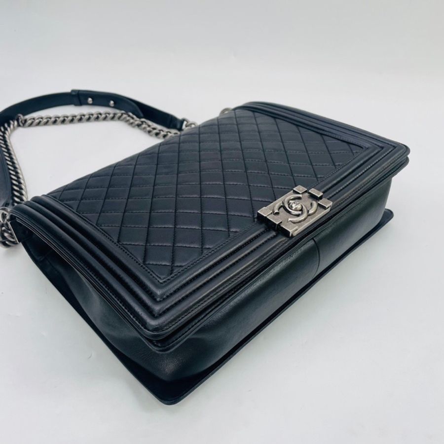 Chanel 黑銀復古扣羊皮Leboy大號單肩包-3