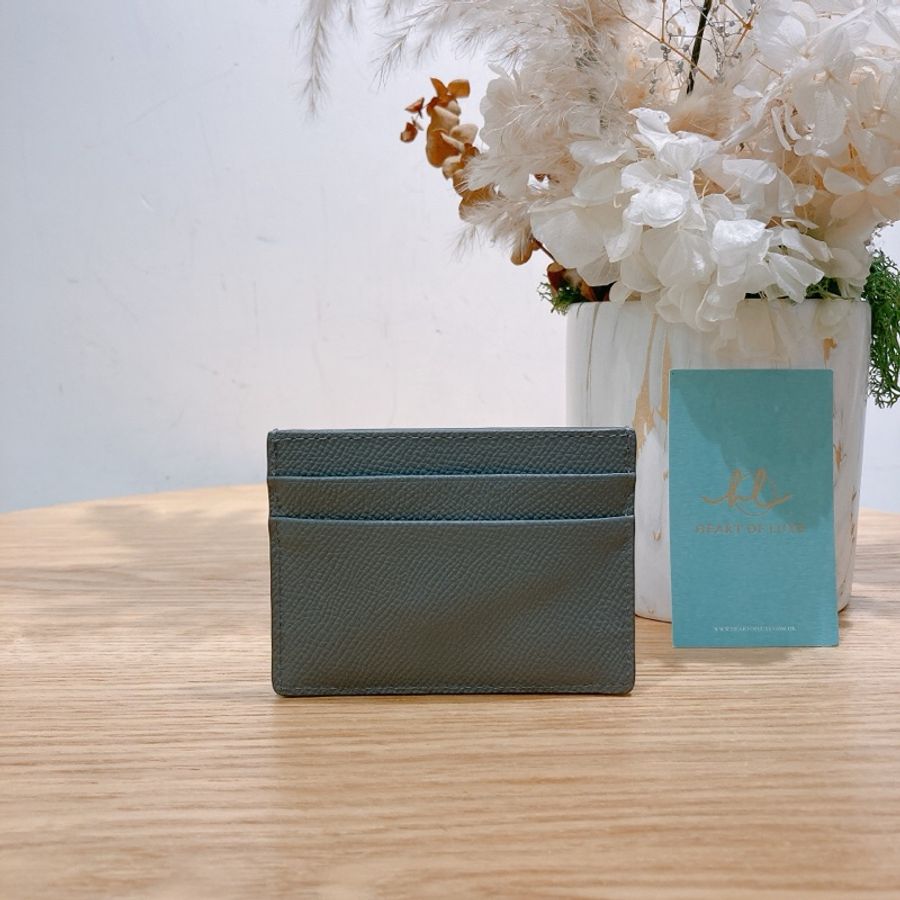BURBERRY 博帕利單色薄身牛皮卡包GRAINY LEATHER CARD CASE STORM-1