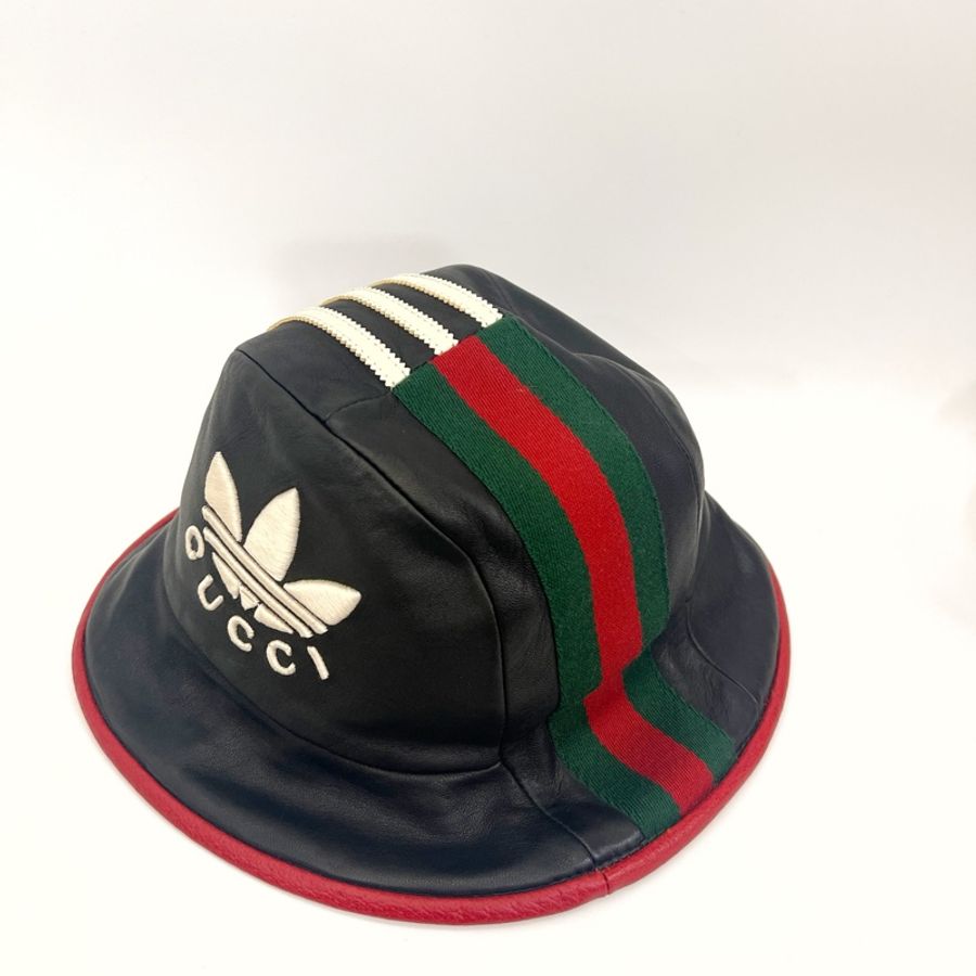 Gucci 黑羊皮聯名Adidas漁夫帽-4