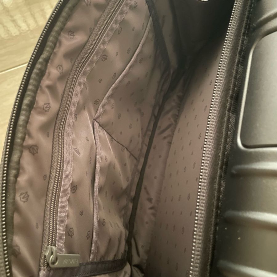 RIMOWA 登機商務行李箱-11