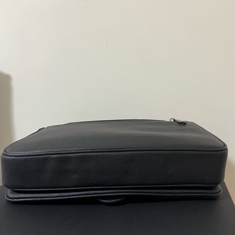 COACH 經 典SIGNATURE 皮革斜背手袋-4