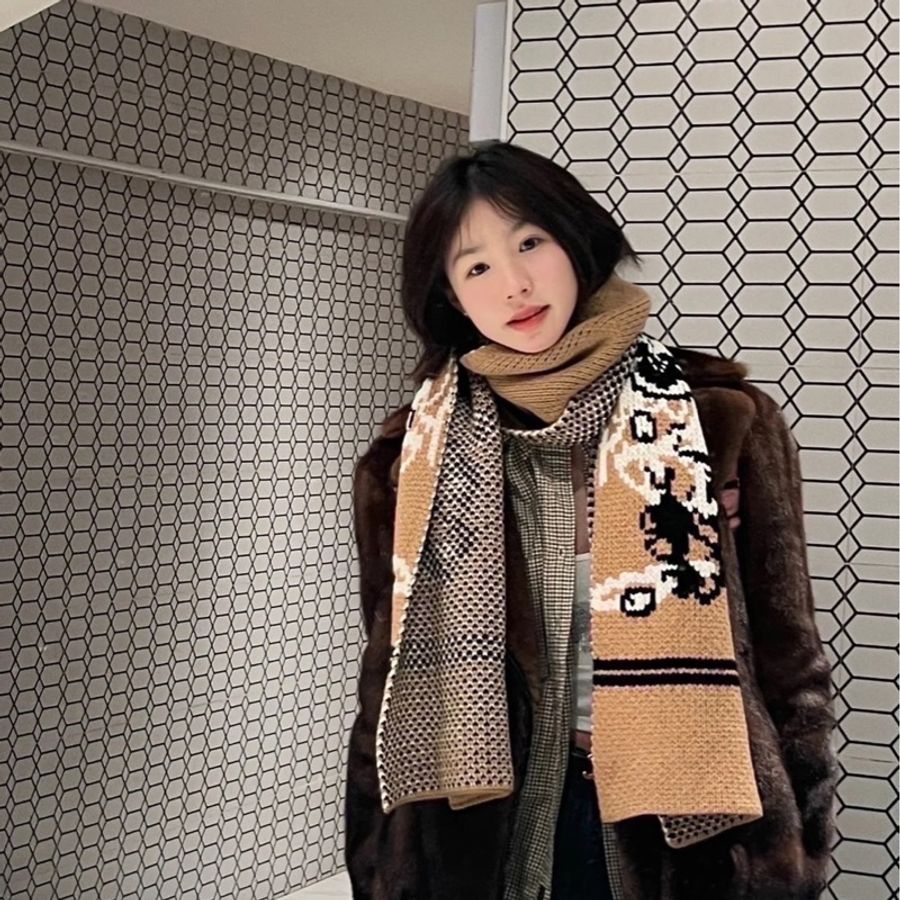 Hermes 愛馬仕華麗的韁轡針織山羊絨圍巾-1