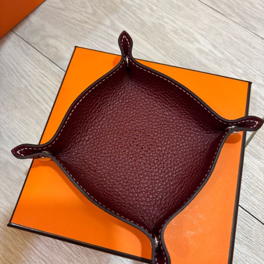 現貨商品 二手商品 台灣購證 Hermes 愛馬仕紅牛皮首飾盤 Mises et Relances H Evelyne迷你置物盤-8