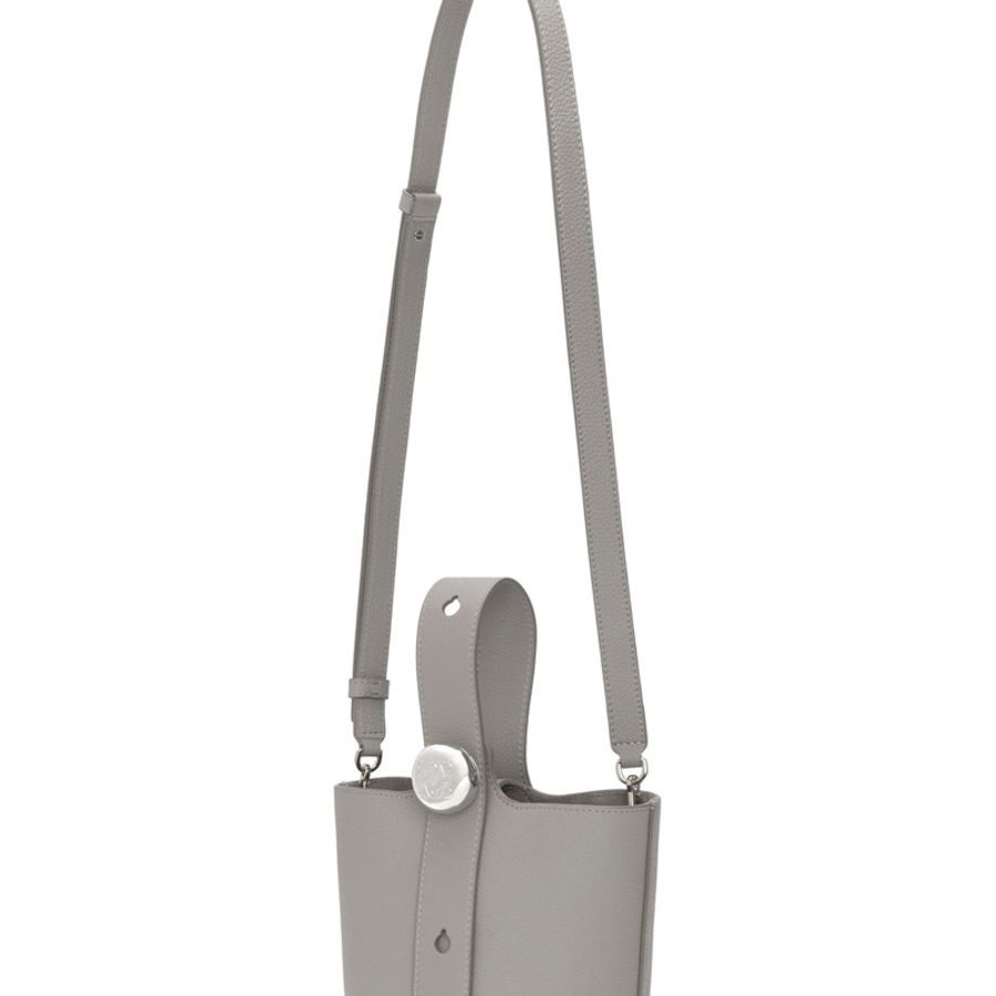 LOEWE mini Pebble Bucket Bag 灰色荔枝皮(全新閒置品)-5