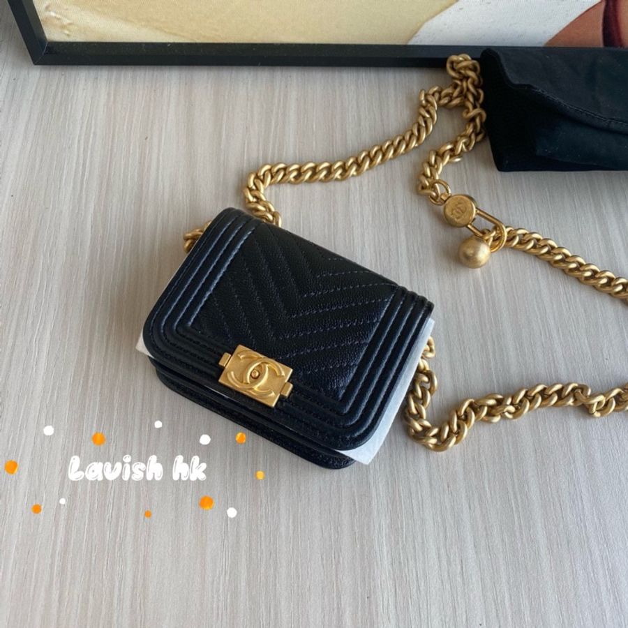 CHANEL Leboy 黑金荔枝紋牛皮 金珠斜挎包-0