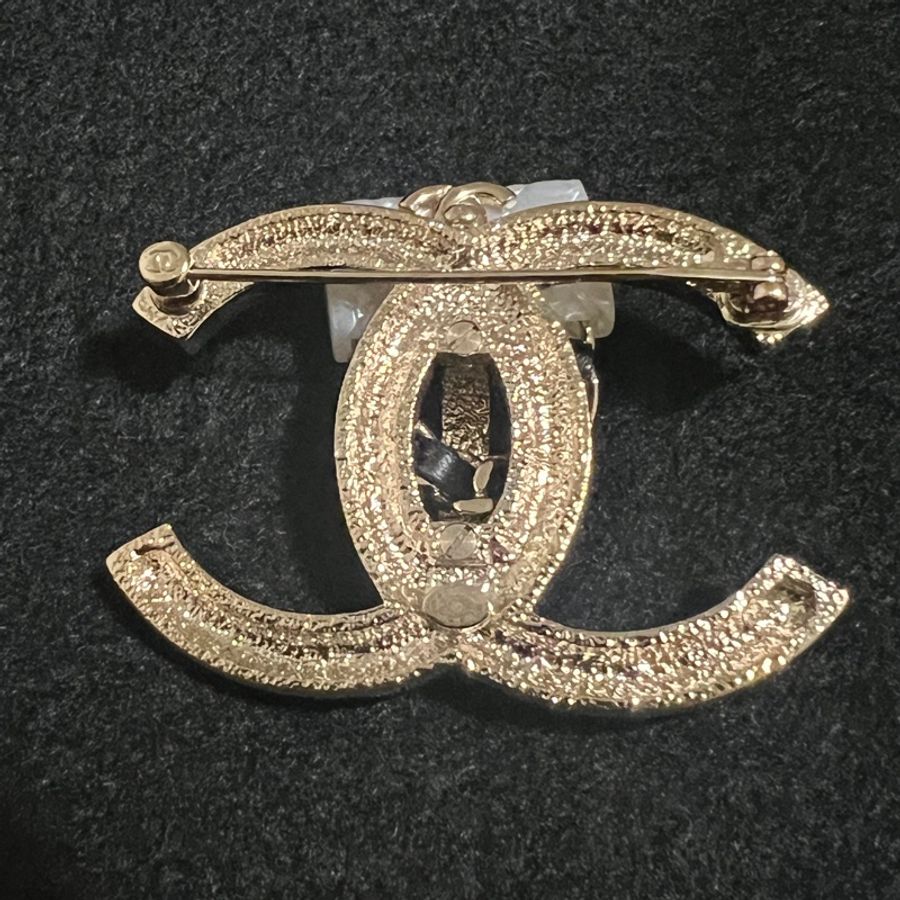 #Chanel 23C 經典雙C LOGO皮穿鏈CF包造型胸針🌸 <#優惠中 🥰>-10