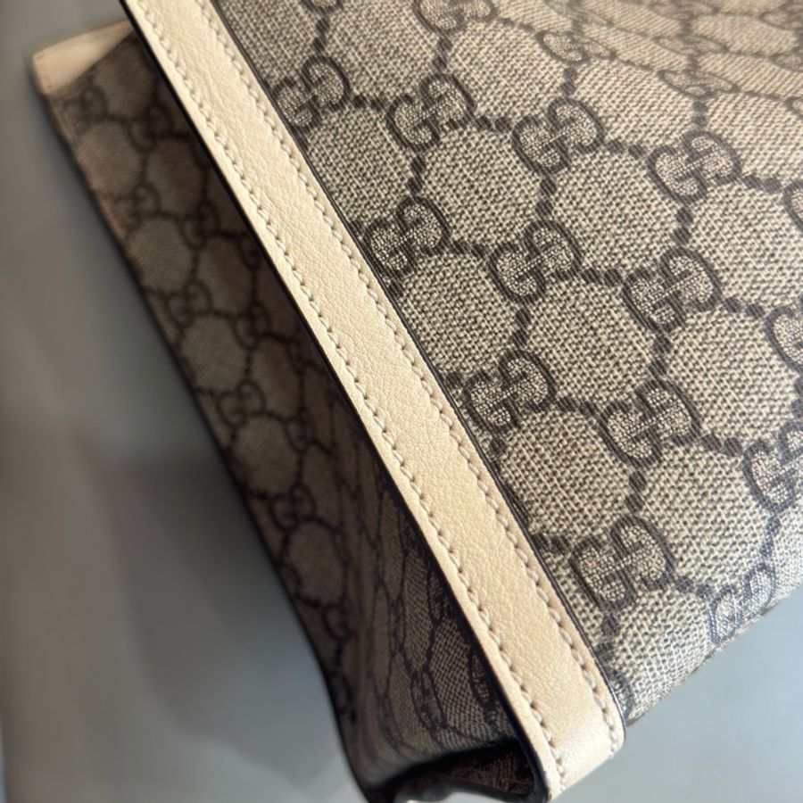 Gucci padlock中號白色小三包手提單肩包-19