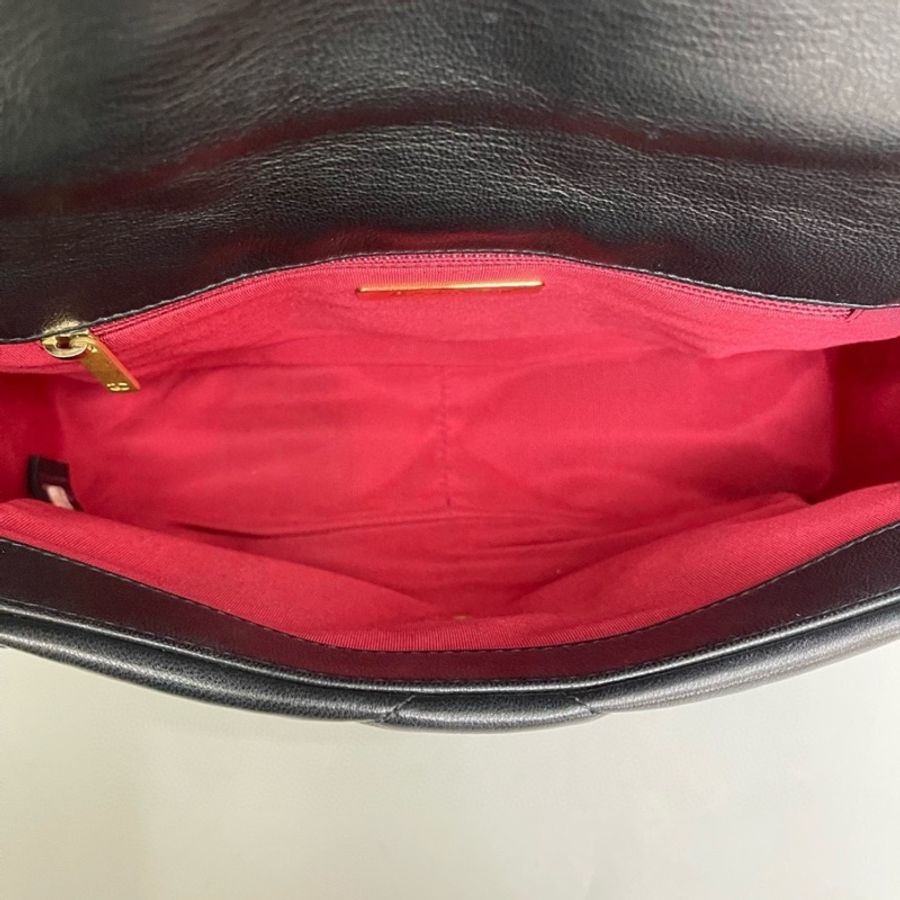 Chanel香奈兒19Bag小號黑金全皮單肩斜挎包-8