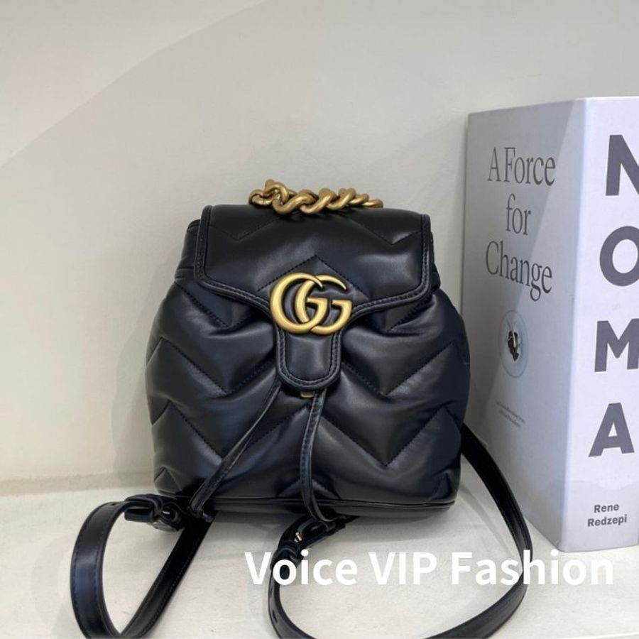Gucci 777253 GG Marmont 迷你後背包 - 黑色馬特拉塞V紋皮革設計《當季專櫃正售★全新商品 》-4