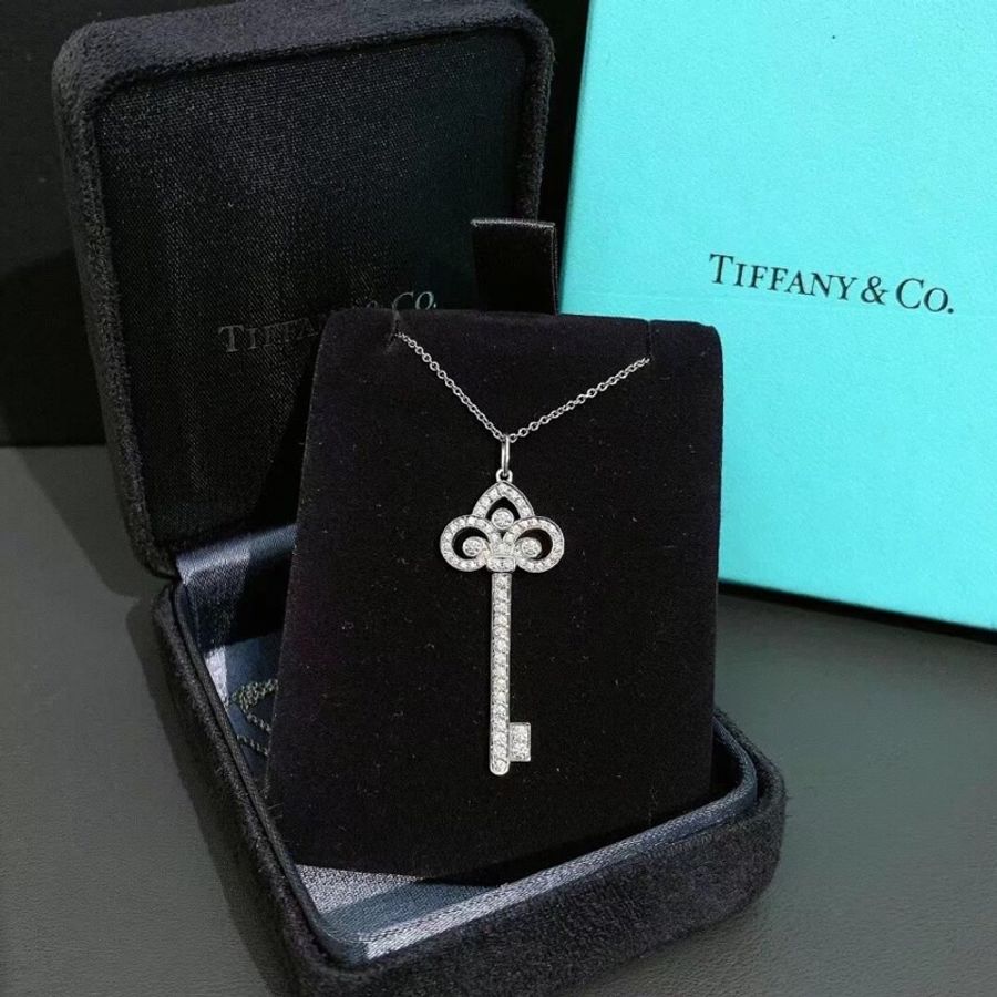 Tiffany蒂芙尼鴛尾花白金滿鑽項鍊中號-1