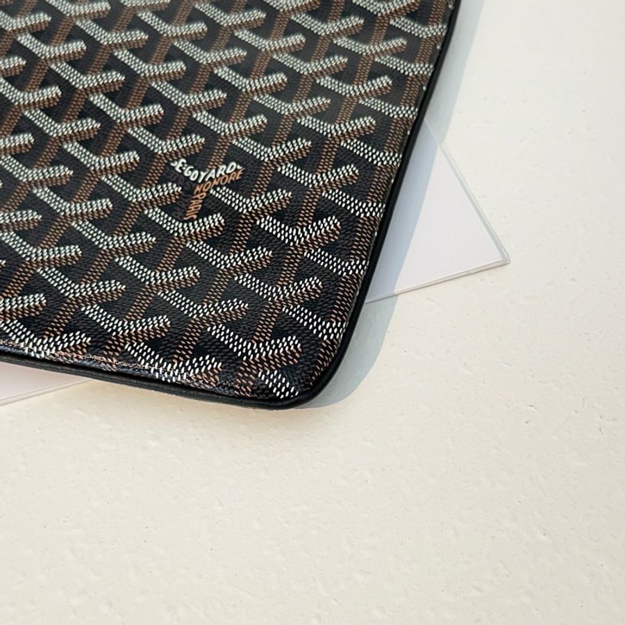 GOYARD 小牛皮手拿包-1