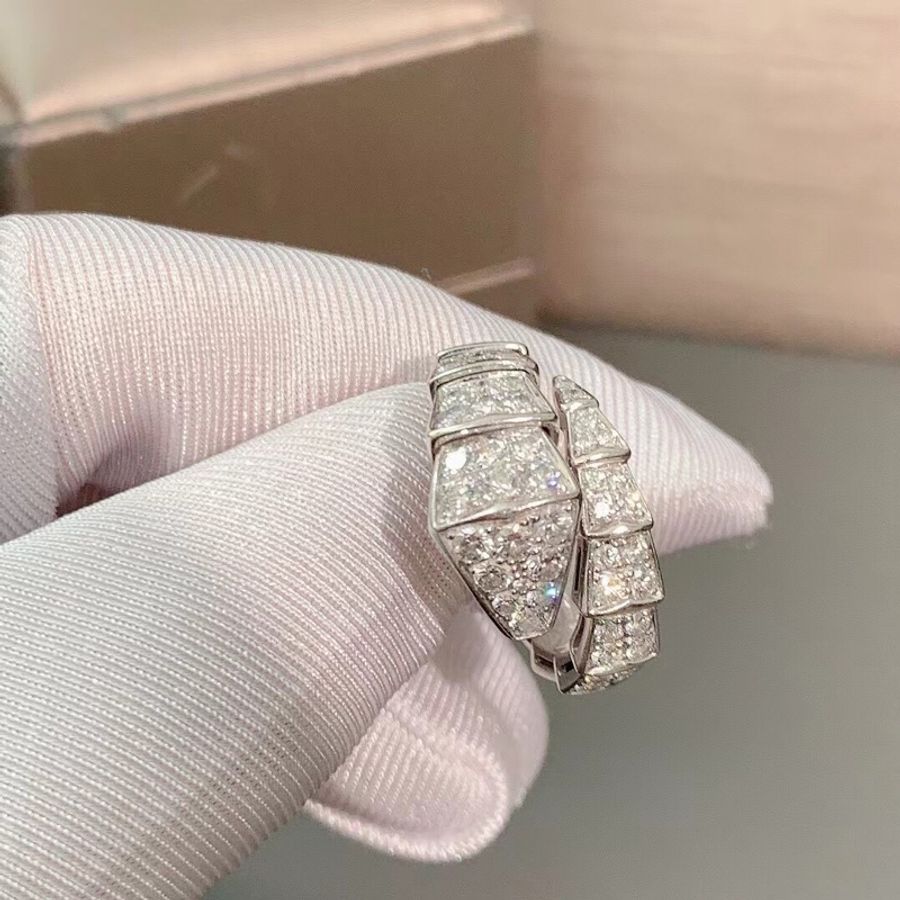 bvlgari 寶格麗Serpenti Viper系列蛇頭戒指白金滿鑽s碼 2021購入-7