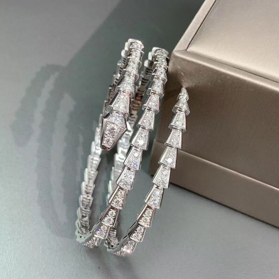 Bvlgari 寶格麗serpebti viper系列白金滿鑽窄版三圈三環蛇形手鐲L碼,超級美,雙倍閃耀 2020年購入-4