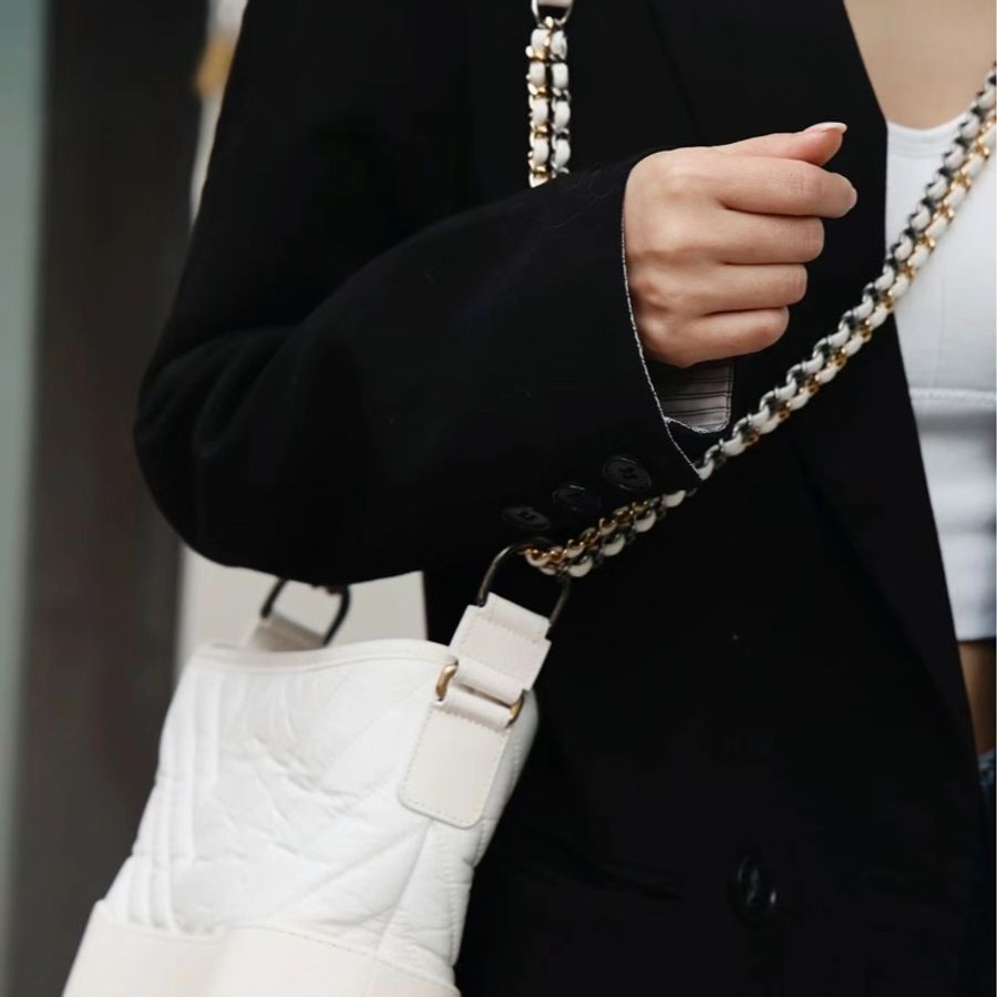 Chanel Gabrielle奶油白金流浪包🤍-9