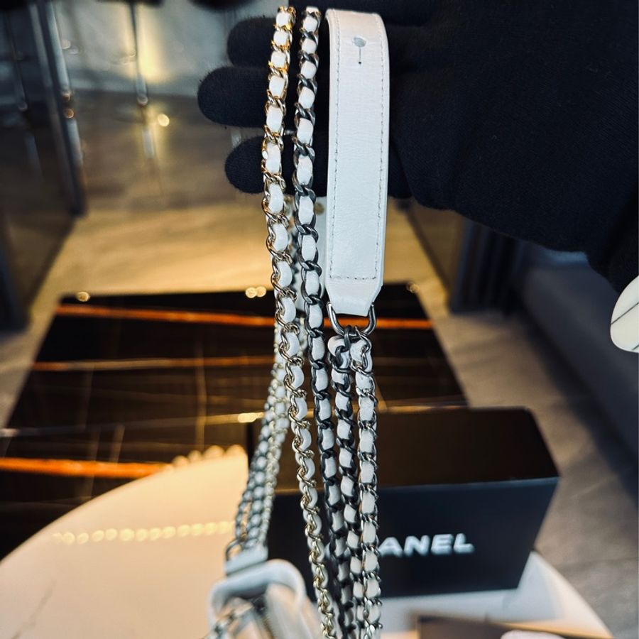 Chanel Gabrielle奶油白金流浪包🤍-15