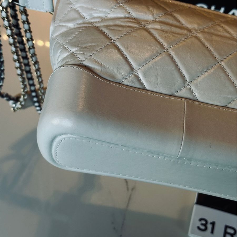 Chanel Gabrielle奶油白金流浪包🤍-25