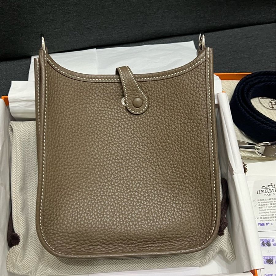 愛馬仕 Hermès Mini Evelyn 大象灰/銀扣/深藍背帶-2
