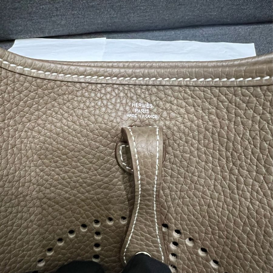 愛馬仕 Hermès Mini Evelyn 大象灰/銀扣/深藍背帶-7