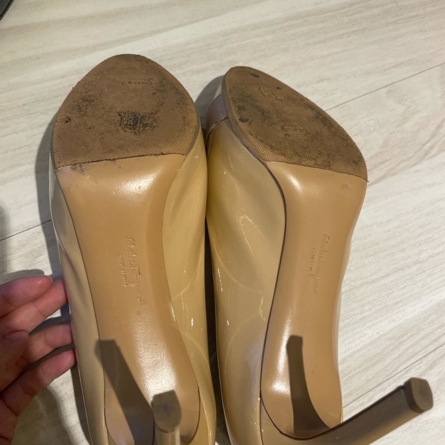 salvatore ferragamo裸色高跟鞋-5