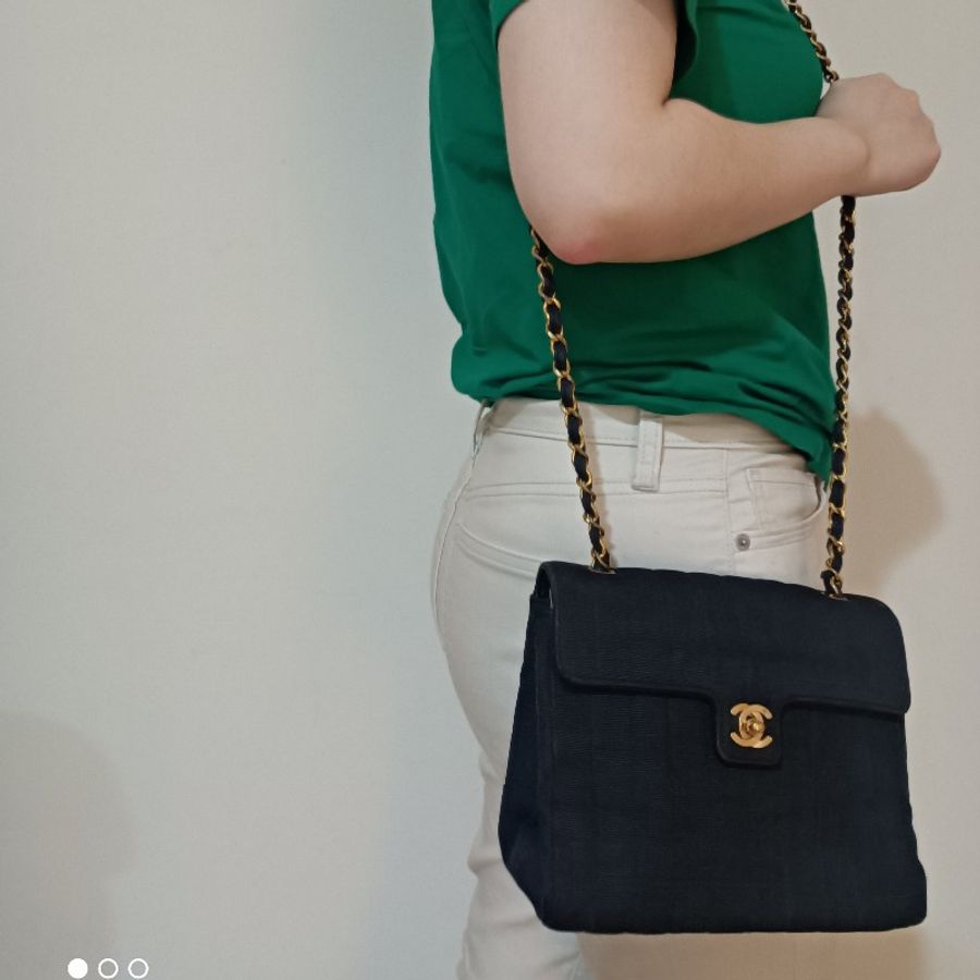 Chanel vintage 黑色牛仔翻蓋包-12