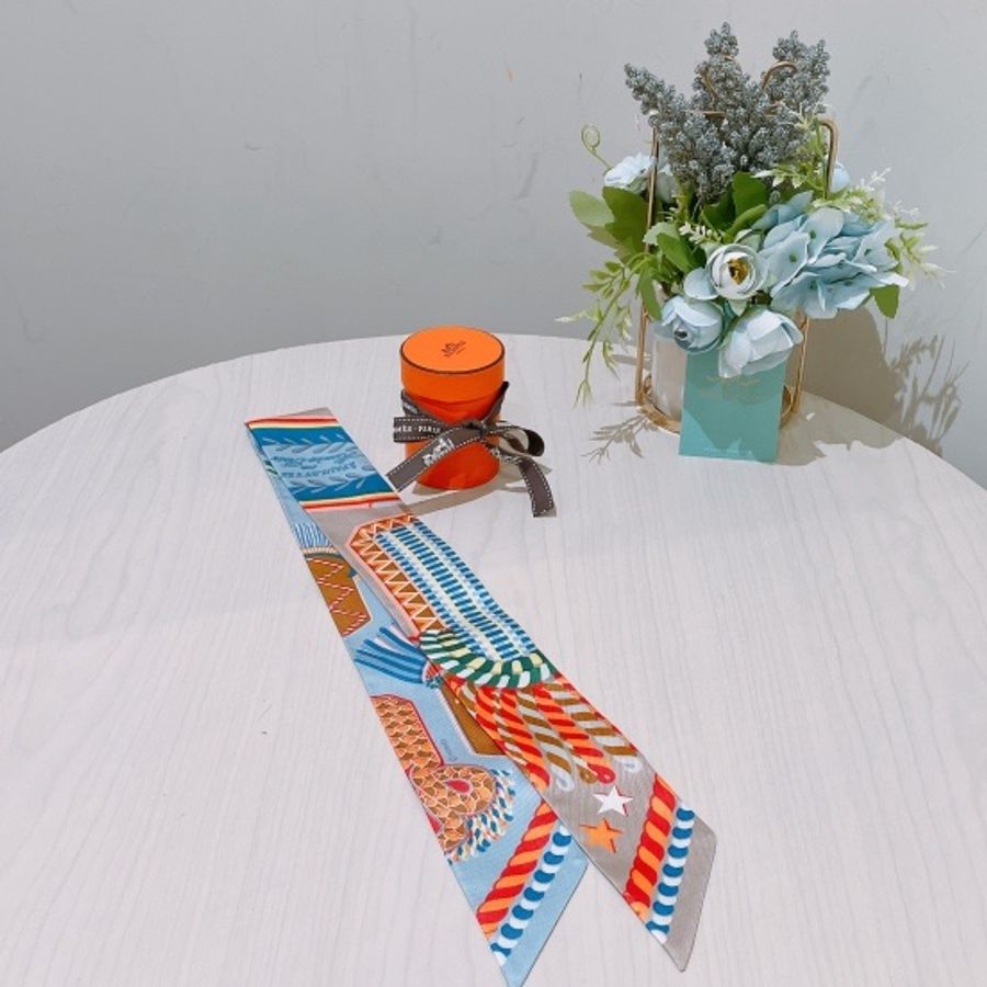 HERMES 愛馬仕彩色繽紛小絲巾EPAULETTES DE GALA TWILLY-5