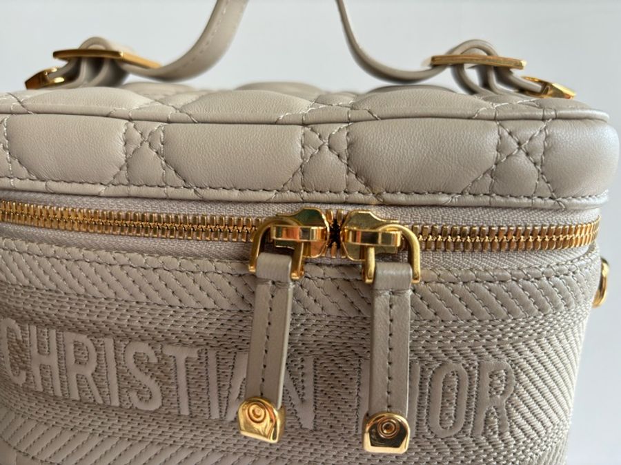 Dior Travel化妝包,小號-12