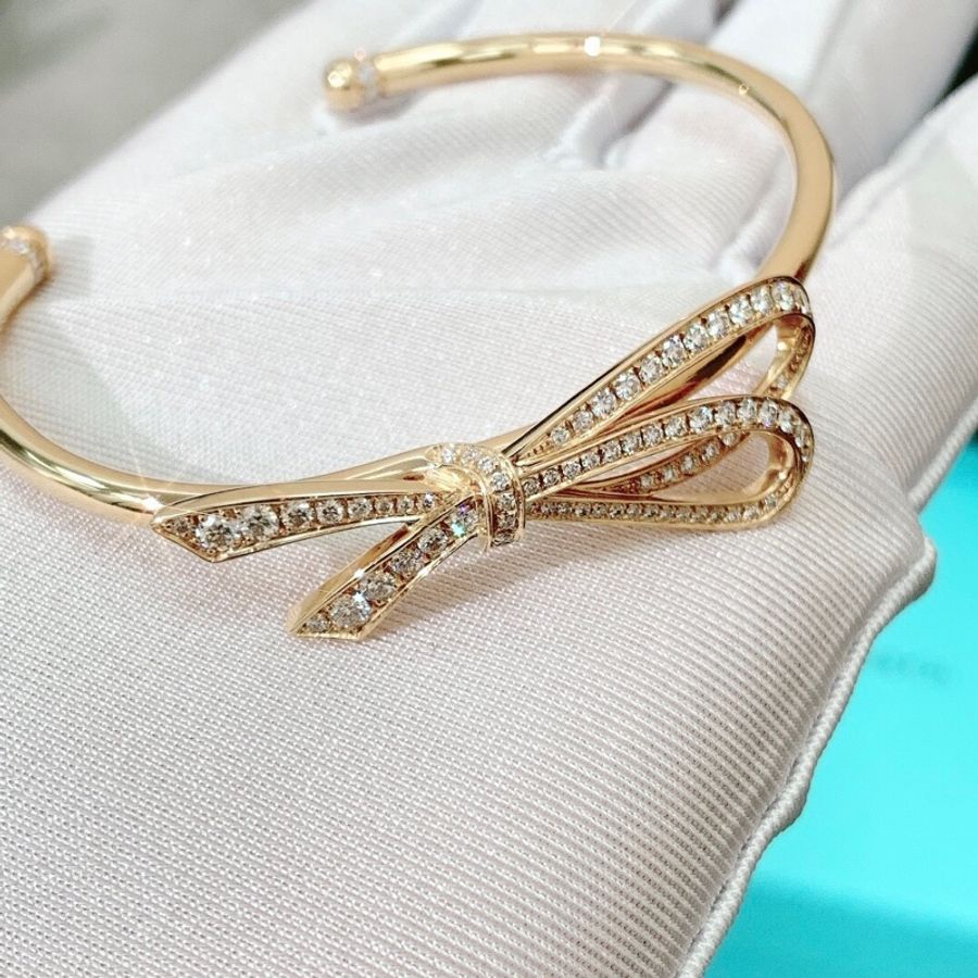 Tiffany 蒂芙尼滿鑽大蝴蝶結Bow 玫瑰金手鐲 m碼,尺寸適合手腕16厘米佩戴-2