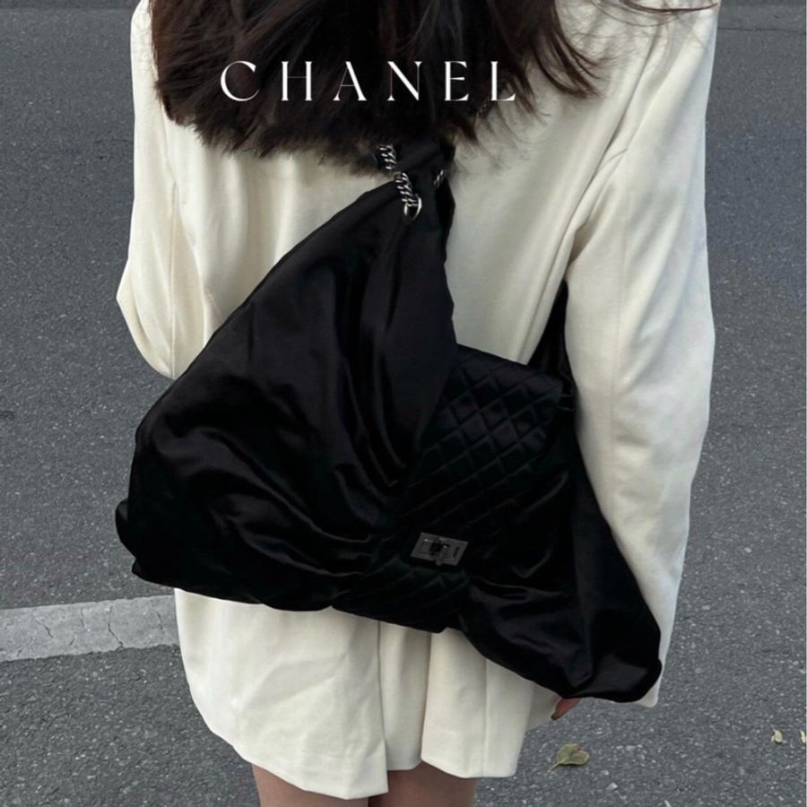 售出欣賞Chanel vintage黑色緞面蝴蝶結款2.55扣鏈包-5
