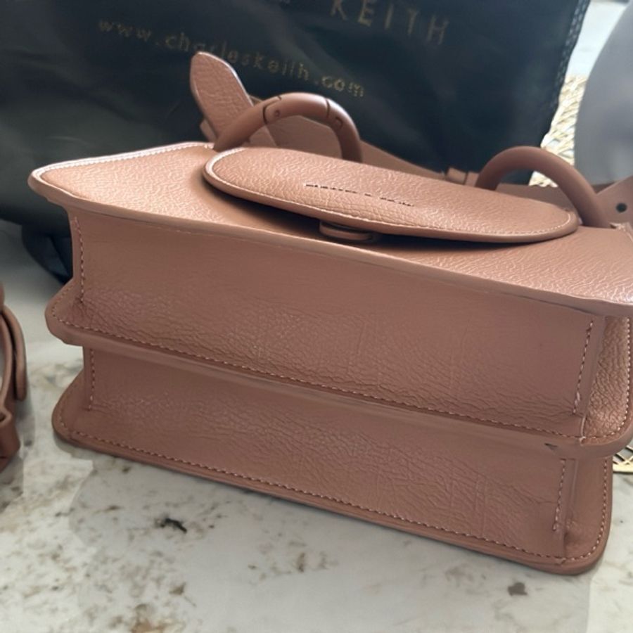 Charles&Keith 鏈條包 手提/肩背兩用 奶茶色-7