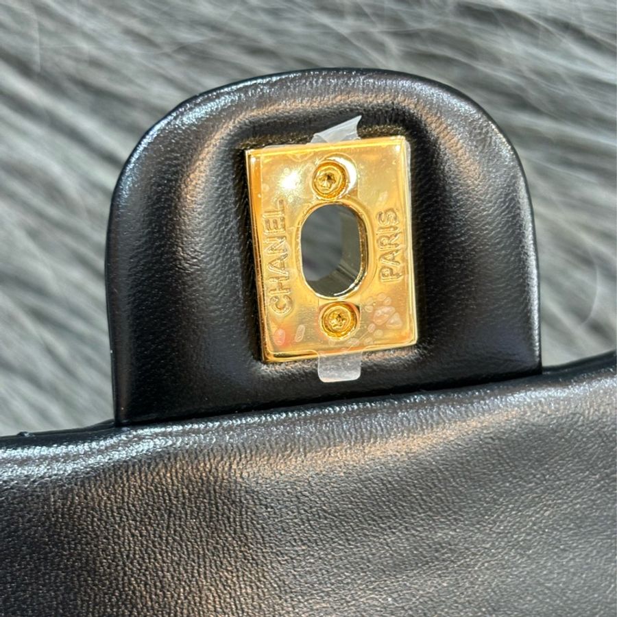 CHANEL AS4023 黑皮 金釦 coco 手提包 handle 斜背包-18