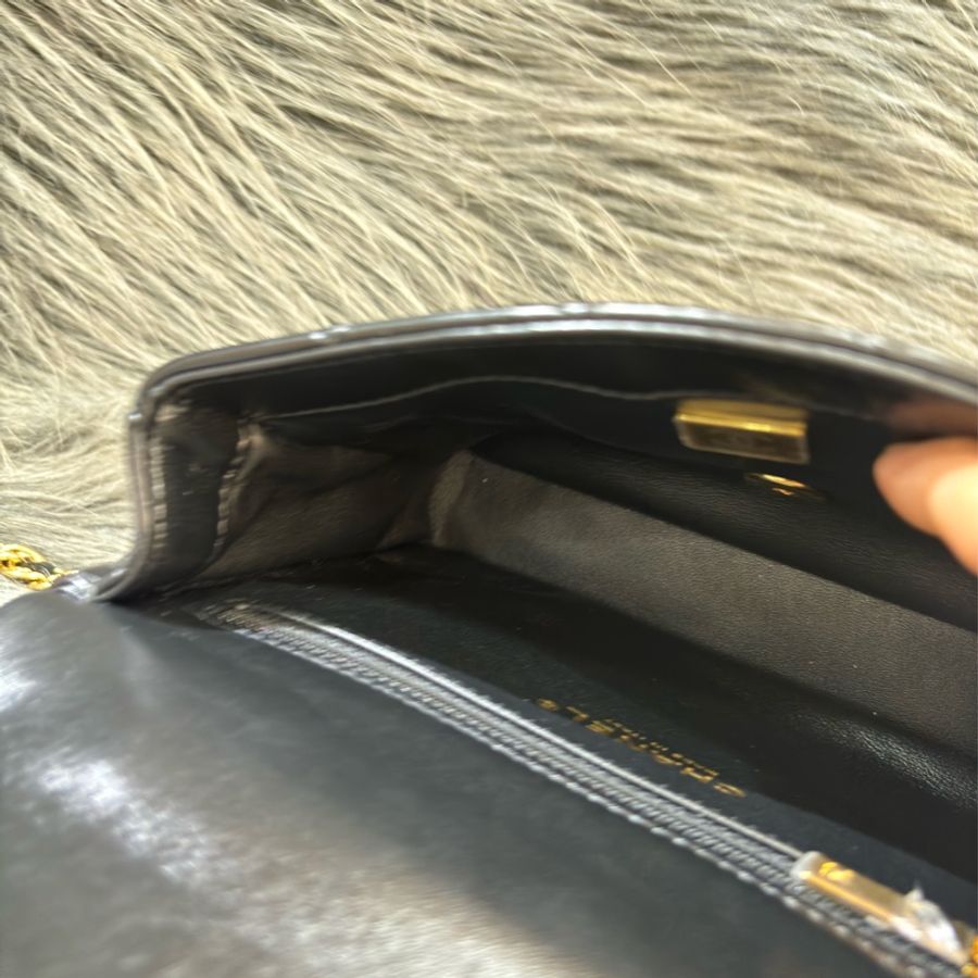 CHANEL AS4023 黑皮 金釦 coco 手提包 handle 斜背包-25