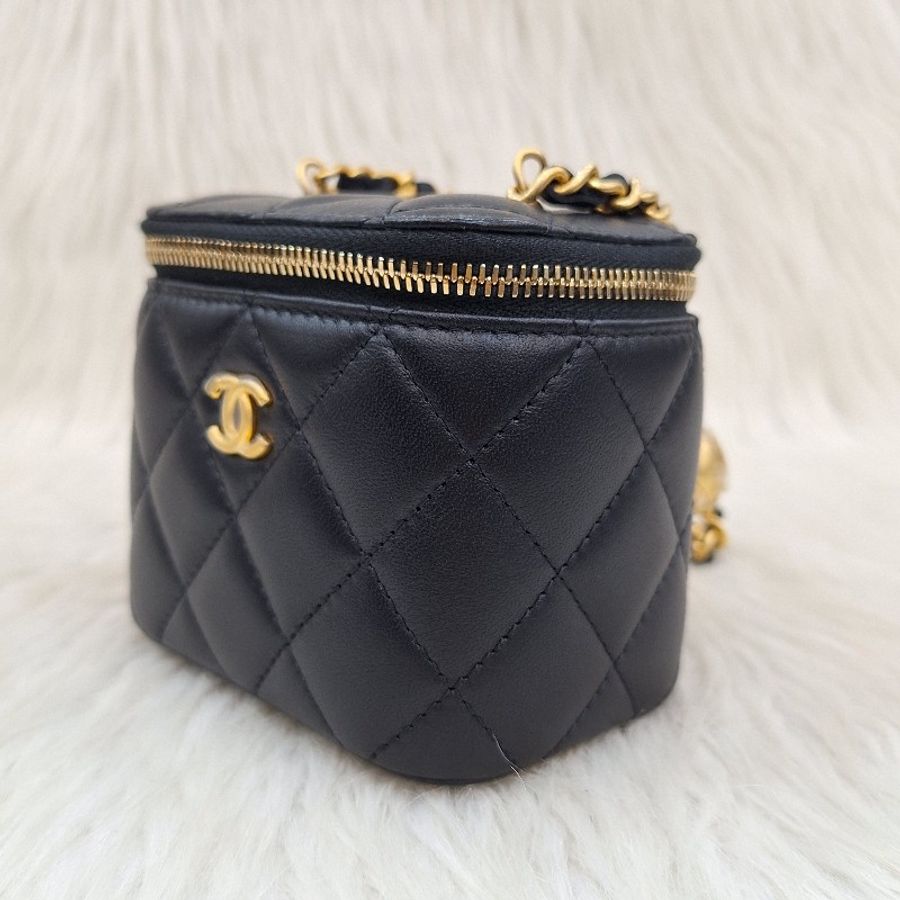 CHANEL AP1447 MINI vanity 黑色羊皮金鍊金球/方盒子小廢包-3