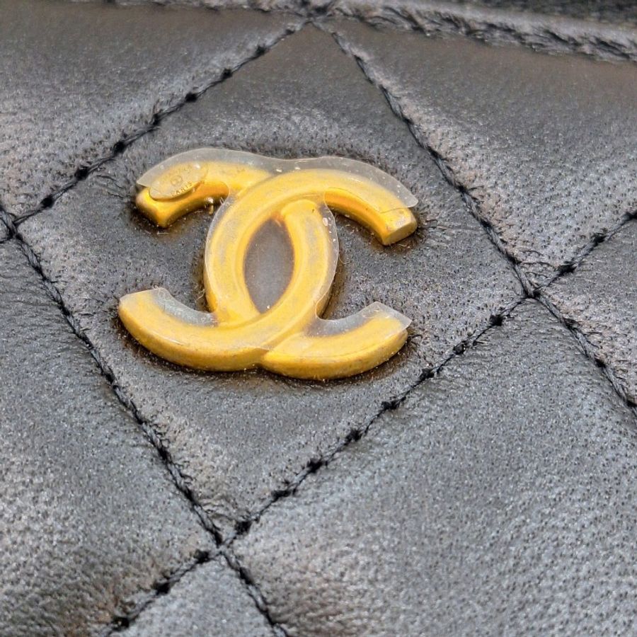 CHANEL AP1447 MINI vanity 黑色羊皮金鍊金球/方盒子小廢包-14