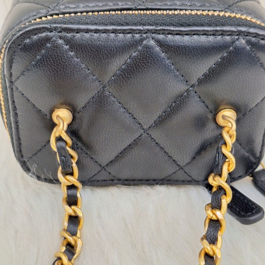 CHANEL AP1447 MINI vanity 黑色羊皮金鍊金球/方盒子小廢包-17