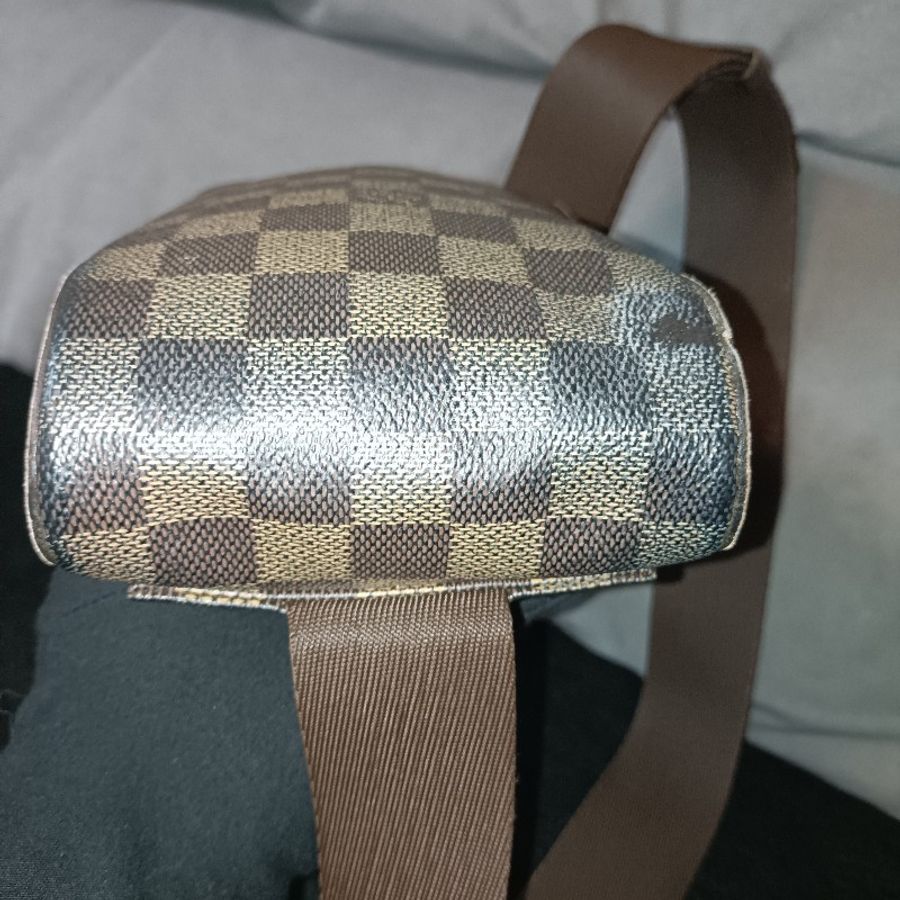 LV 方格胸包 腰包-8