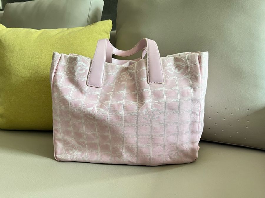 Chanel travel line tote粉色緹花購物包/肩背包-1