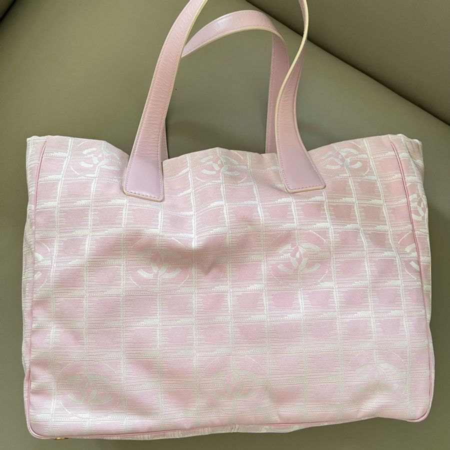 Chanel travel line tote粉色緹花購物包/肩背包-12