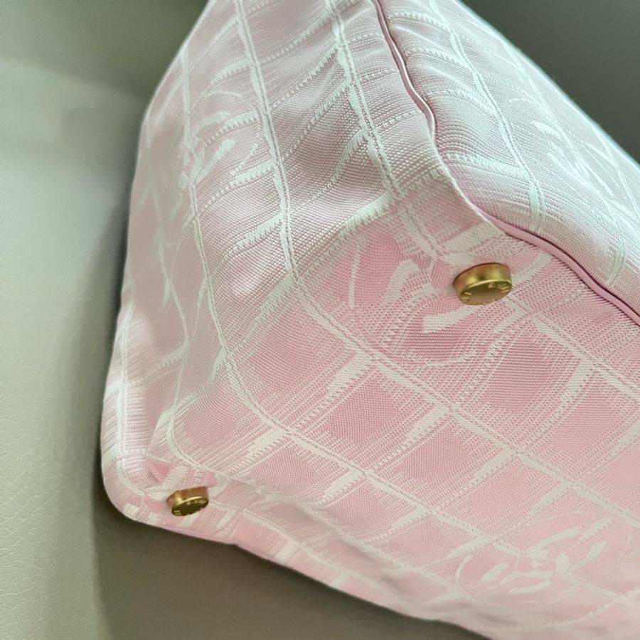 Chanel travel line tote粉色緹花購物包/肩背包-13